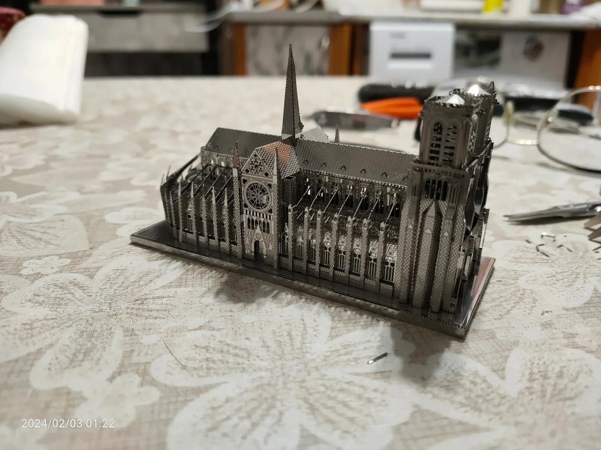 Notre dame | 3D Metalen Puzzel